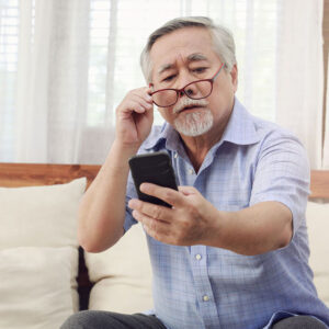 Valeda Light Therapy for Dry Macular Degeneration